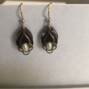 Gold and Pearl Art Deco Earrings